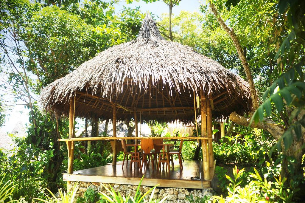 Mandala Spa & Resort Villas Manoc-Manoc Exterior photo